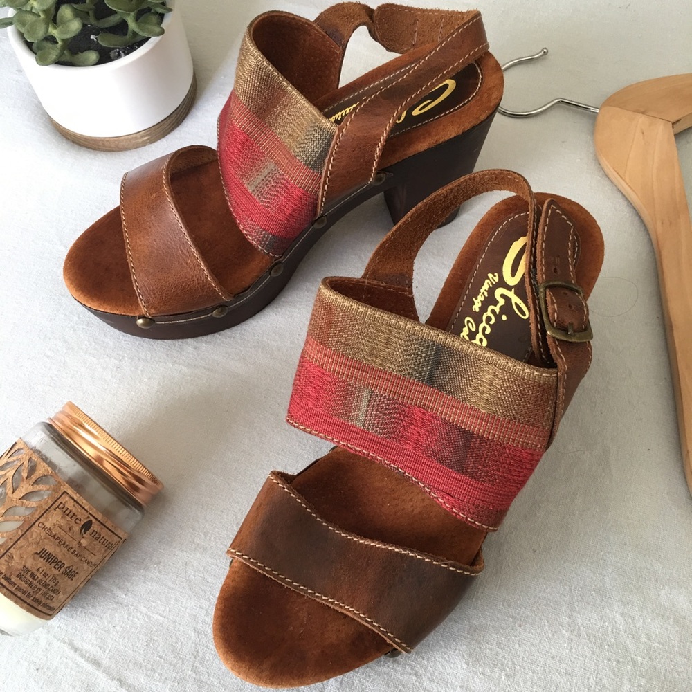 {Sbicca} Italian Leather Heeled Mules / Clogs
